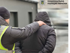 У Києві судитимуть чоловіка, який витратив 20 тисяч з картки військового