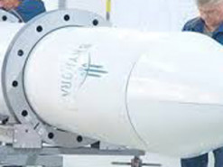 Украинец в Британии создал космическую компанию-конкурента для Илона Маска