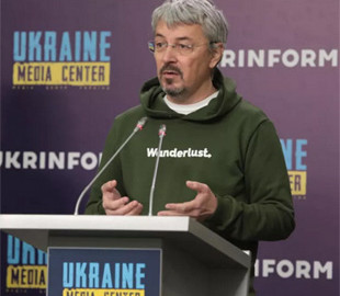 Ткаченко щодо Овсяннікової: Варто переглянути правила в’їзду росіян в Україну