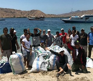 У соцмережах вірусний хештег #Trashtag: По всьому світу люди прибирають парки і пляжі