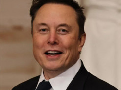 Рада директорів Tesla шукає нового гендиректора, який змінить Маска, - WSJ