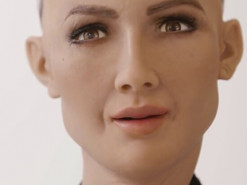 Розробник людиноподібного робота «Софія» запланував масове виробництво