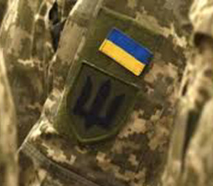 В Україні засуджено 22-річну дівчину, яка ошукала військовослужбовця ЗСУ