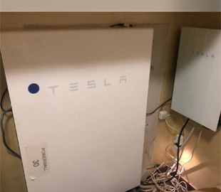 Связь и интернет в Донецкой области обеспечит система Tesla Powerwall 2