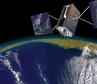 Американські супутники GPS майже 20 років транслюють таємні зашифровані повідомлення