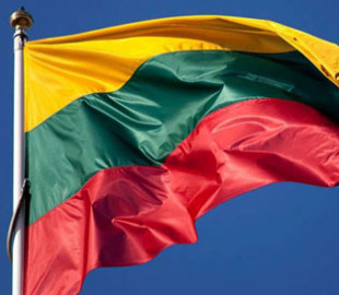 Зі списку шкільних посібників Литви вилучили підручник, що описував "привабливу демократичну" Росію