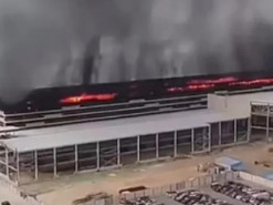 У Китаї спалахнула пожежа на заводі BYD: це один з найбільших виробників електромобілів