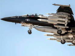 Американські розробники представили далекобійну авіаційну ракету AIM-174B