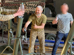 Українські волонтери переробляють старі супутникові тарілки в муляжі мінометів Ghost Mortars