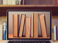 У МОН пообіцяли до кінця року забезпечити 60 тисяч учителів ноутбуками вартістю 20 тис грн