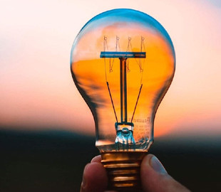 Як пережити довгі відключення електроенергії у квартирі. Пояснює інженер