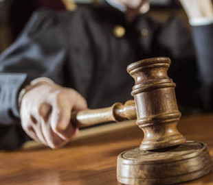 Луцький водій відбувся умовним покаранням за куплені у Facebook права