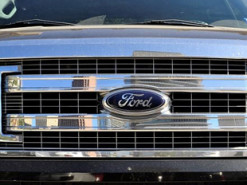 Ford построит два завода по производству аккумуляторных батарей для электромобилей