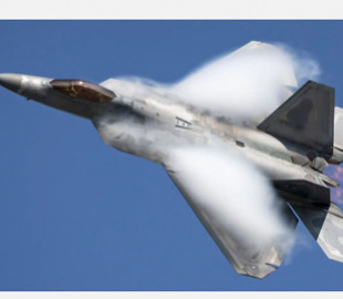 Американські розробники представили вдосконалений винищувач F-22 п’ятого покоління