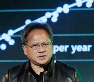 Глава NVIDIA сообщил о смерти Закона Мура