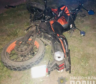 Дівчинка загинула на місці: на Рівненщині мотоцикліст на смерть збив дитину