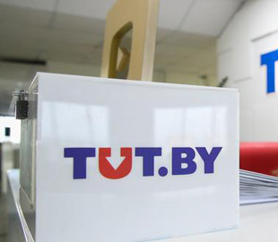 В Беларуси из СИЗО освободили троих бывших сотрудников TUT.BY. Их задержали 10 месяцев назад