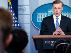 Білий дім прокоментував заяву британської сторони про передачу зброї з Китаю в РФ