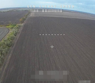 В Україні представили дрон-перехоплювач для ураження малорозмірних і маневрових цілей