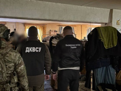 Засуджені з виправної колонії організували шахрайські схеми через онлайн-платформи