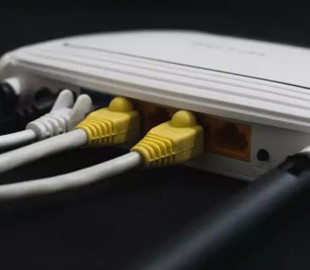 5 місць у квартирі, де не можна ставити Wi-Fi-роутер: користуватися інтернетом буде складно
