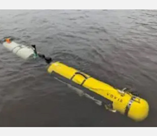 Британські розробники представили автономний підводний бойовий дрон Iver4 900