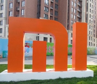 Смартфон Xiaomi Mi 7 выйдет с двумя разными экранами