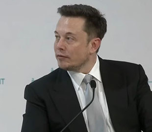 Маск пообещал показать обезьяну, способную играть в видеоигры силой мысли