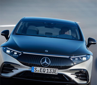 Mercedes-Benz готовится сразиться с Tesla на рынке полностью электрических автомобилей