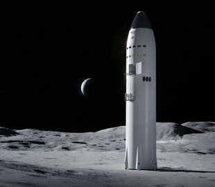 NASA оценило проект SpaceX по доставке людей на Луну как инновационный, но рискованный