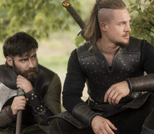 Netflix выпустит полнометражный фильм по сериалу «Последнее королевство»