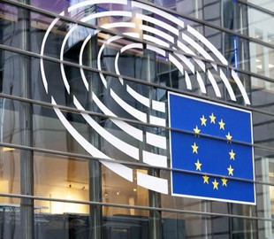 Європарламент пропонує закріпити право працівників вимикати зв’язок у неробочий час