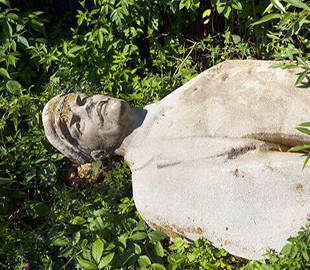 Ностальгувала в соцмережі за СРСР. Українка отримала реальний термін