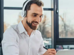 Як перекладачі втрачають роботу через нові AI-інструменти