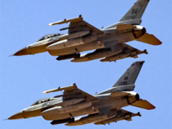 Польща підписала угоду на модернізацію винищувачів F-16 на $3,8 млрд — Bloomberg