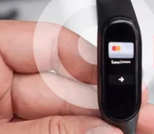 Бесконтактные платежы Xiaomi Mi Smart Band 4 перестанут работать в Украине
