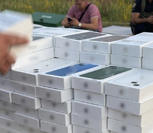 На границе с Венгрией пограничники накрыли контрабандную технику на 2,4 миллиона долларов