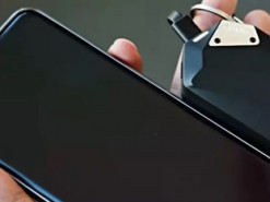 Представлений мініатюрний повербанк розміром з брелок для ключів