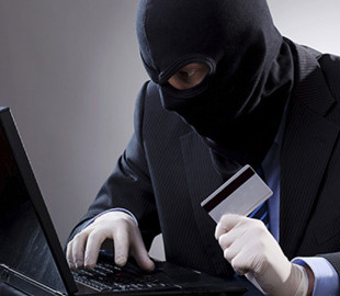 Інтернет-шахрай обдурив чоловіка на 190 тисяч гривень