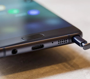 Samsung запатентувала смартфон із датчиком перевірки якості повітря