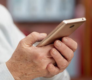 Телефонні шахраї ошукали жінку на 100 тисяч гривень