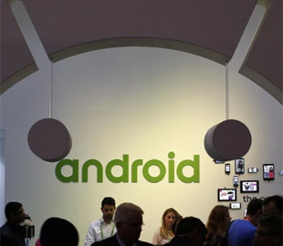Google виплатить користувачам Android по $100: хто саме отримає гроші і за що