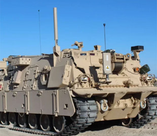 Армія США проводить випробування нової евакуаційної машини: може тягнути 80 тонн і екіпаж пошкодженого танку