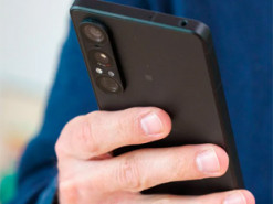 Sony продовжує розслідування причин проблем зі смартфоном Xperia 1 VII