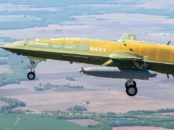 Майбутнє авіації флоту: у США здійснив перший політ революційний MQ-25A Stingray