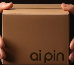 Постачання смартфонів без екрана затримують. Почнуть не раніше квітня