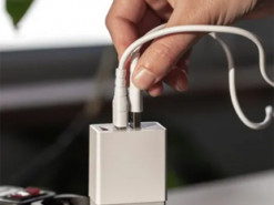 Чи потрібно виймати зарядний пристрій із розетки: як уникнути проблем