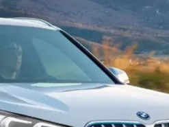 BMW вперше обійшла Tesla з продажу електромобілів у Європі