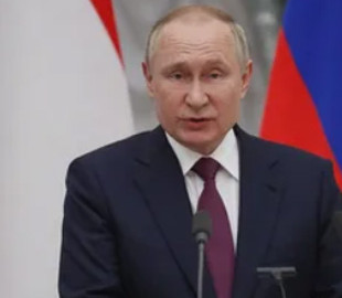 У Путина придумали, как обойти санкции: РФ может создать "золотой крипторубль"