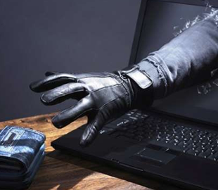 Викрито організатора злочинної групи, яка під приводом продажу автомобілів ошукувала громадян